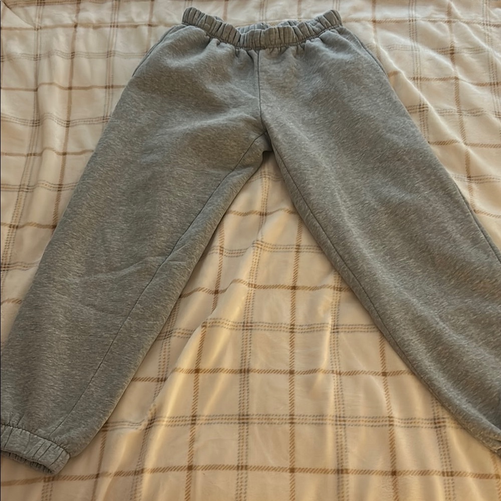 Grey/Gray edikted oversized clark sweatpants, solid color, good condition